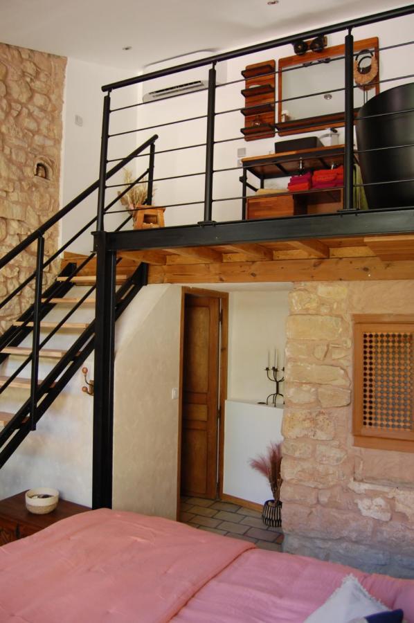 La Bucolique, Chambres Et Jardin D'Hotes Sabran Zewnętrze zdjęcie
