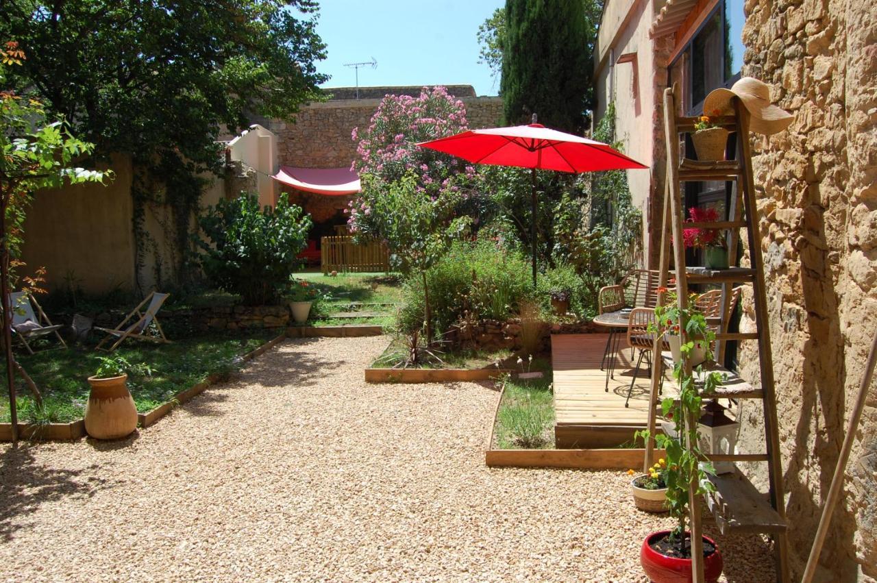 La Bucolique, Chambres Et Jardin D'Hotes Sabran Zewnętrze zdjęcie