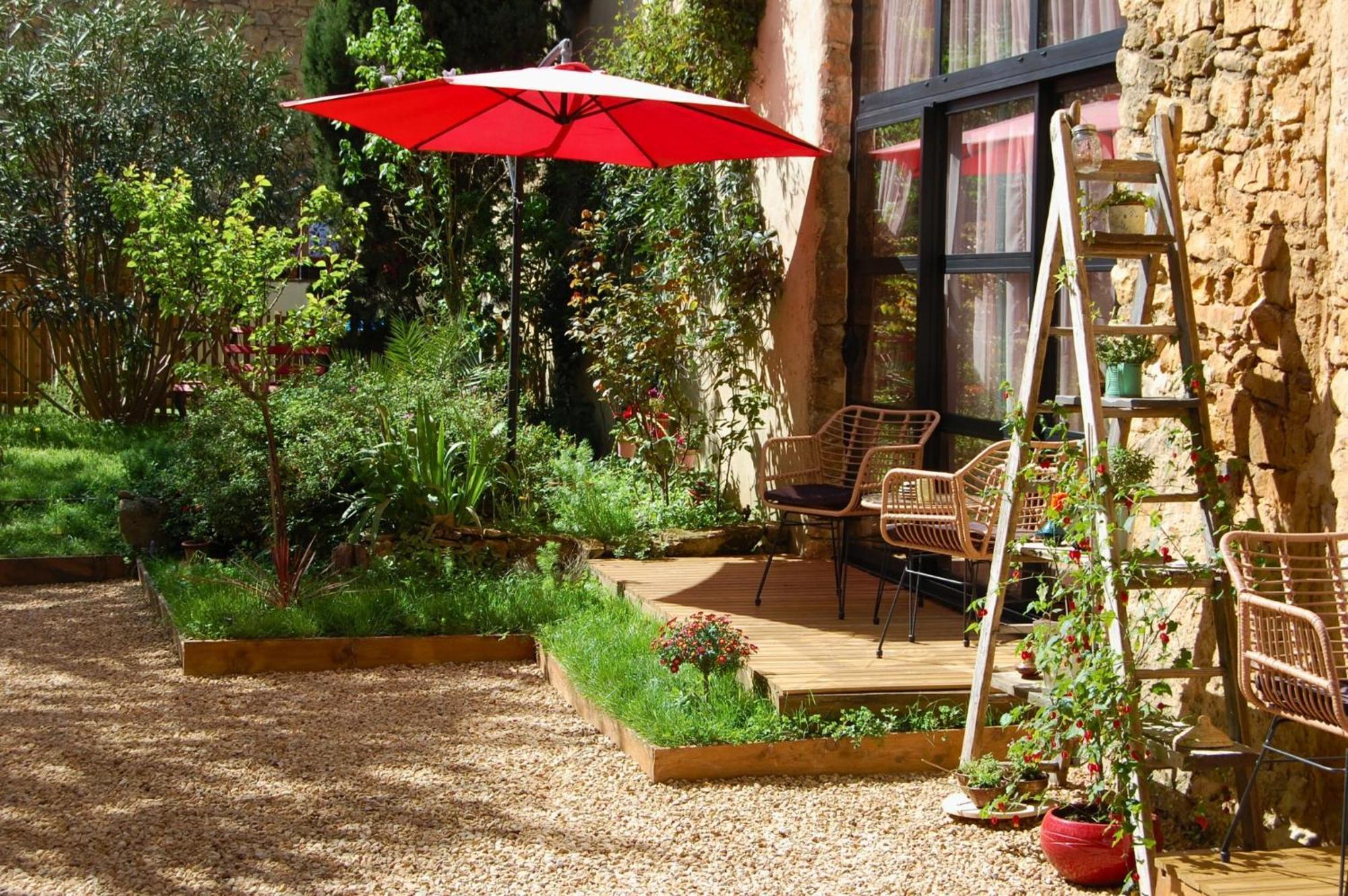 La Bucolique, Chambres Et Jardin D'Hotes Sabran Zewnętrze zdjęcie