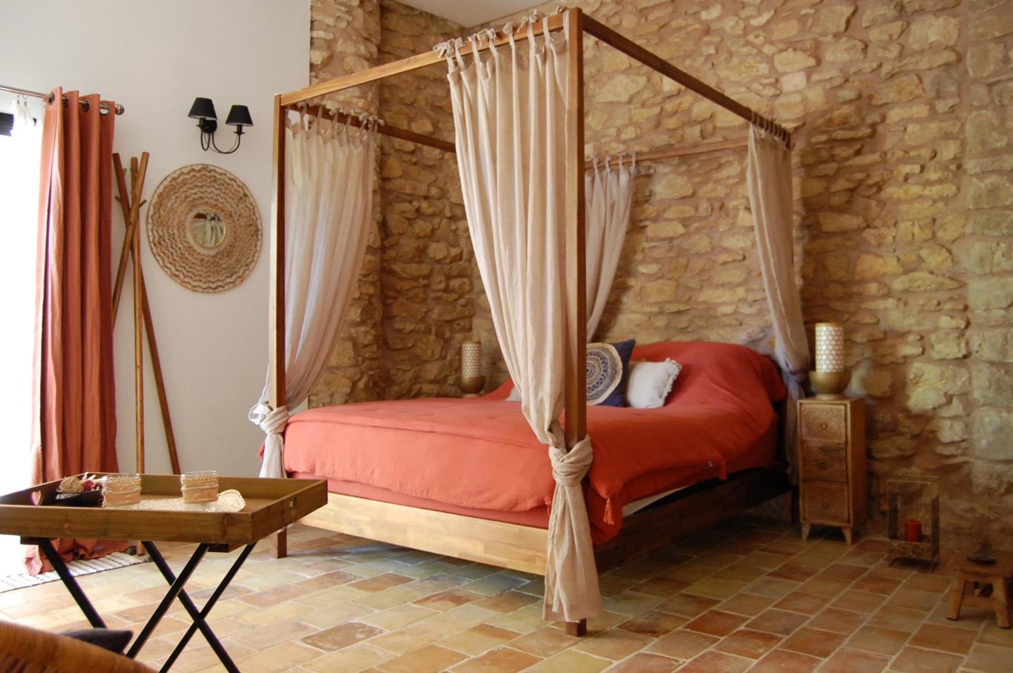 La Bucolique, Chambres Et Jardin D'Hotes Sabran Zewnętrze zdjęcie